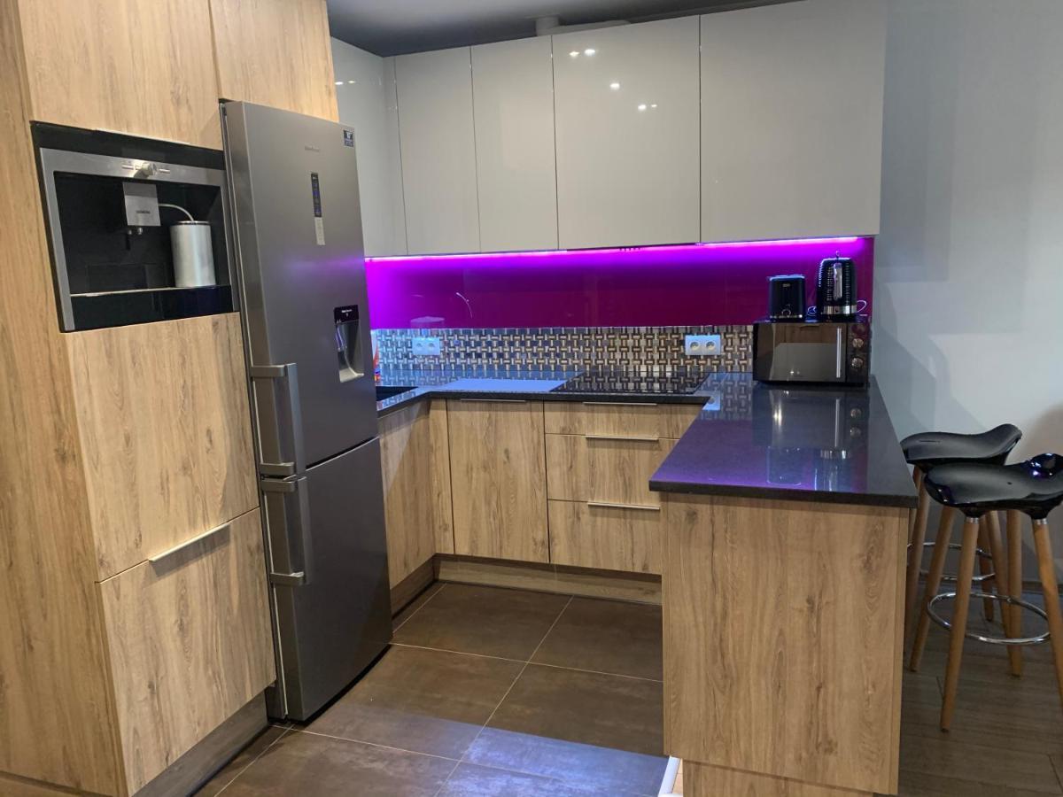 Apartament One Ogrodek I Parking Гожов Велкополски Екстериор снимка