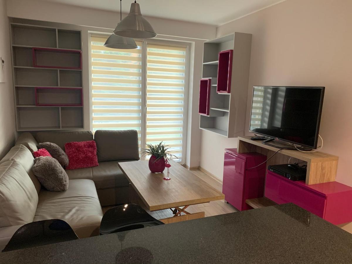 Apartament One Ogrodek I Parking Гожов Велкополски Екстериор снимка