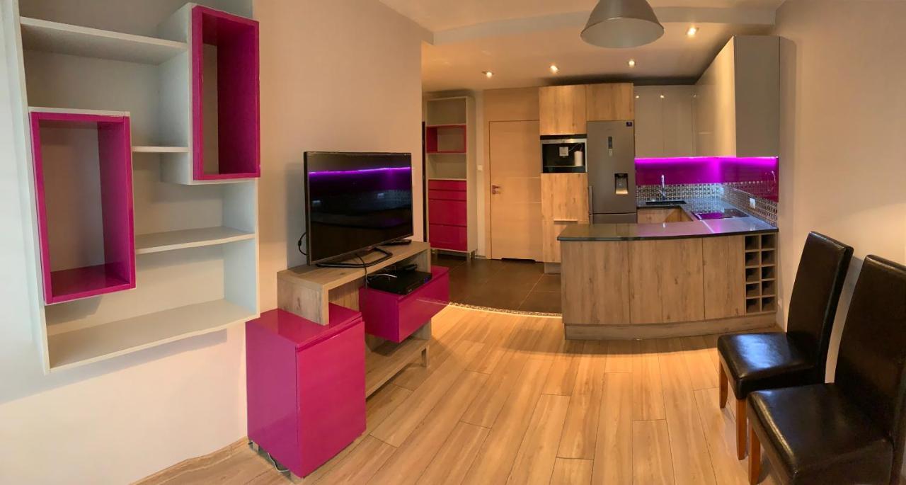 Apartament One Ogrodek I Parking Гожов Велкополски Екстериор снимка