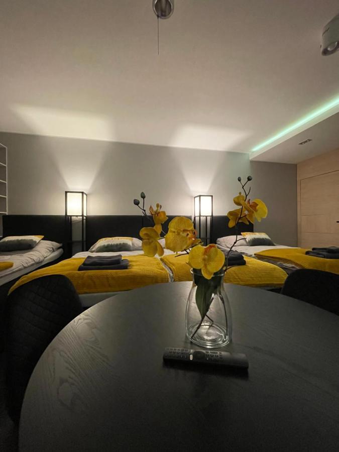 Apartament One Ogrodek I Parking Гожов Велкополски Екстериор снимка